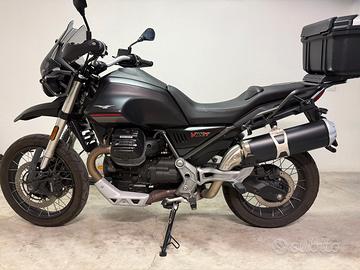 Moto Guzzi V85 - 2023
