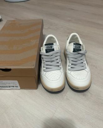 Golden goose