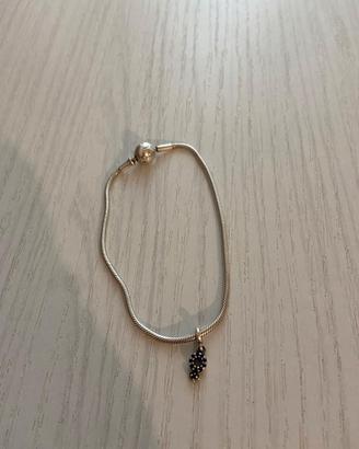 Bracciale Pandora con charm