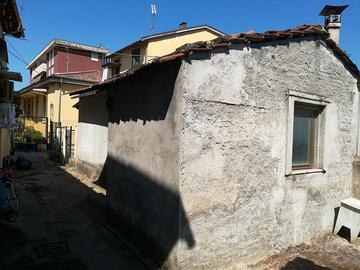 Rustico da ristrutturare