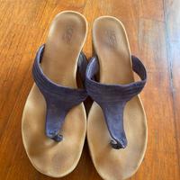 Sandali UGG infradito pelle viola zeppa tg.40