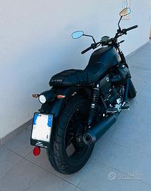 Moto Guzzi V7 Stone 850