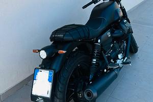 Moto Guzzi V7 Stone 850