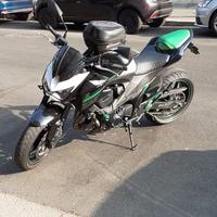 Moto Kawasaki z800