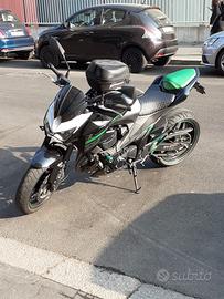 Moto Kawasaki z800