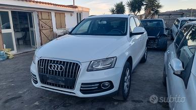 AUDI Q5 SOLO PER RICAMBI 