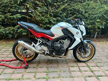 CB 650F depotenziata a libretto