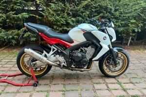 CB 650F depotenziata a libretto