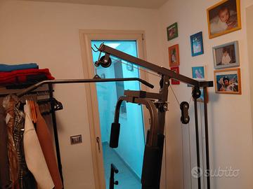 stazione fitness multifunzione marca Tectake