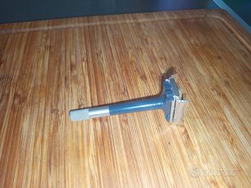 rasoio wilkinson sticky 