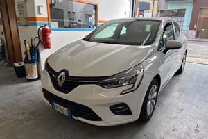 Renault Clio TCe 100 CV 5 porte Business