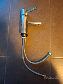 Miscelatore lavabo modello Essential Grohe