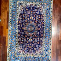 Tappeto persiano Isfahan in lana e seta