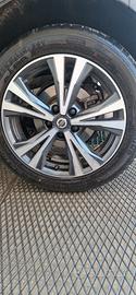    cerchi originali nissan da 18 pollici