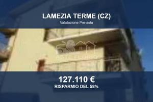 Immobile in asta di 744 m² con più di 5 locali e b