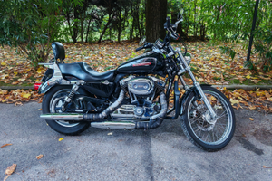 Harley Davidson sportster xl 1200c
