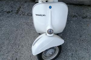 Vespa Primavera 125