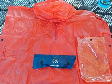 PONCHO DELLA CAMP