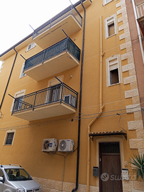 Intero stabile 3 appartamenti