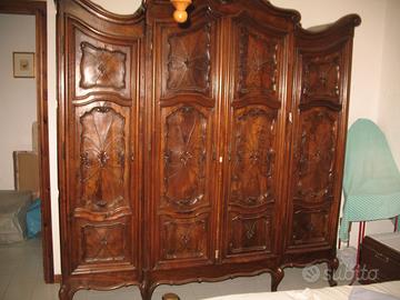 ARMADIO ANTICO ANTIQUARIATO