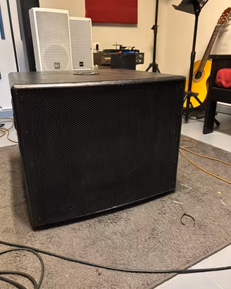 2 Subwoofer attivi