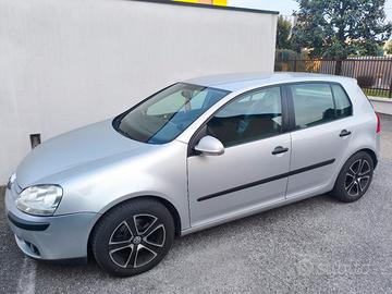 Volkswagen Golf 5 Gpl