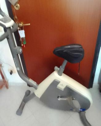 Cyclette Domyos con sellino Memory Foam