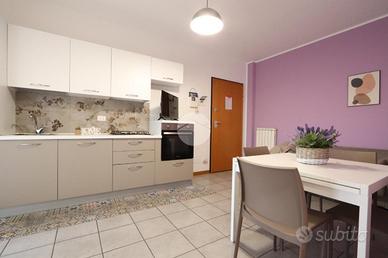 3 LOCALI A TORTORETO
