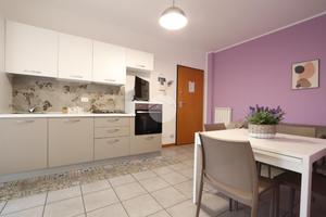 3 LOCALI A TORTORETO
