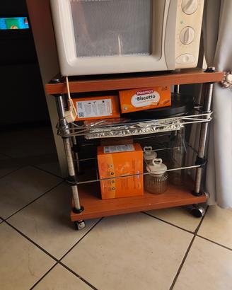 tavolino con Ruote Cucina 