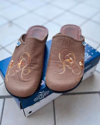 Pantofole fly flot