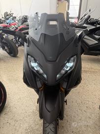 Yamaha TMAX 560 Tech Max