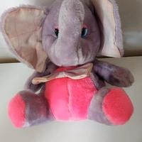 peluche elefante viola con fiocco – morbido