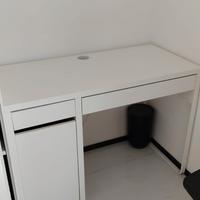 scrivania ikea micke 105x50