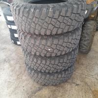gomme 255/75/17
