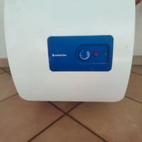Scaldacqua elettrico Ariston 30L