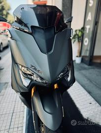 Yamaha T max