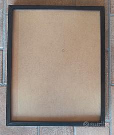 Cornice nera Ikea
