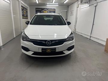 Opel Astra SPORT TOURERS