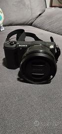 Sony alpha 5100 con obbiettivo e accessori