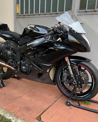 Kawasaki Ninja ZX-6R 2012 Pista