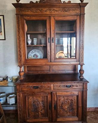 credenza antica in legno 