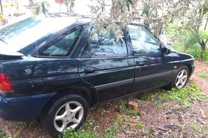 Ford Escort 1.6 16V