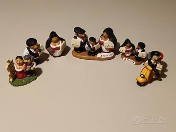 Set di statuette siciliane in terracotta e resina 