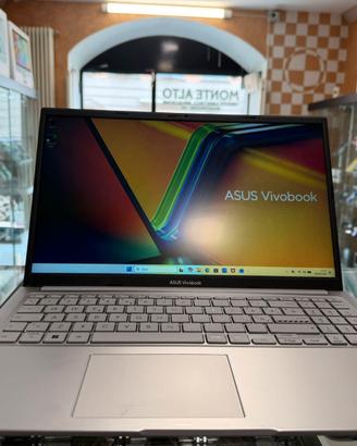ASUS VIVOBOOK 15 8GB/512GB I7 12TH GEN - USATO