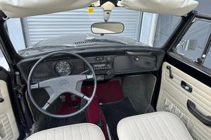 Volkswagen Maggiolino 15ab1