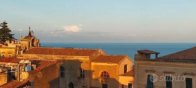 Acireale via scaccianoce panoramico appartamento