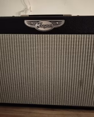 Amplificatore a valvole TRAYNOR YCV40T