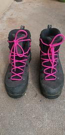 SCARPONE DA MONTAGNA DONNA N. 38