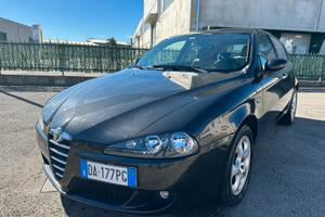 Alfa Romeo 147 T-Spark 1.6 benzina neopatentato
